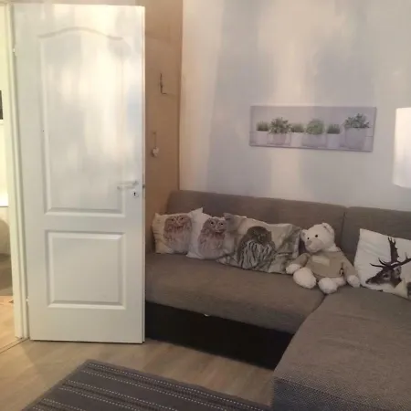 Odra 10/1-3 Apartamento *